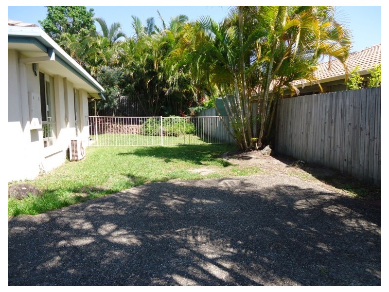 118 Henry Cotton Drive, Parkwood QLD 4214