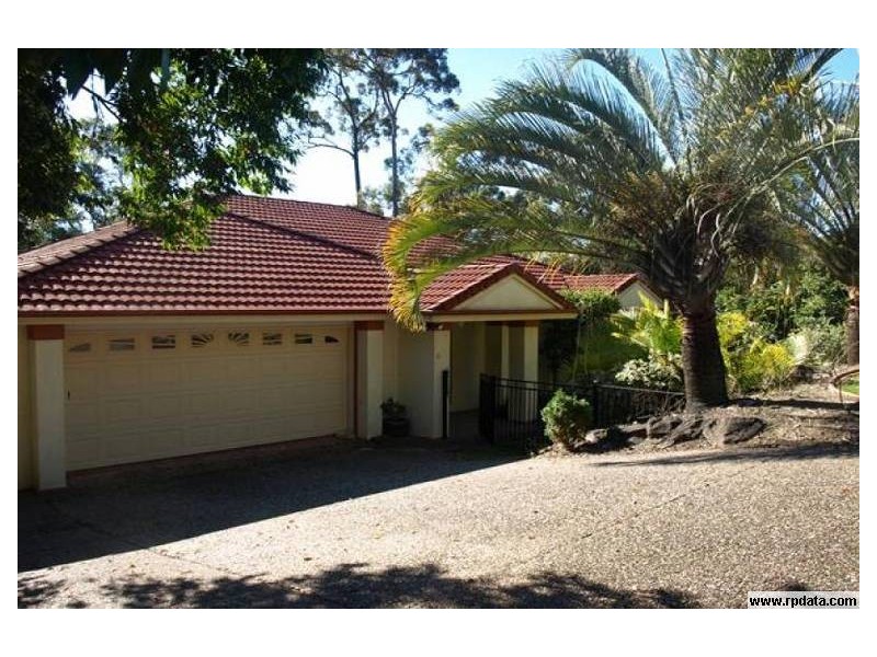 30 Peter Senior Court, Parkwood QLD 4214