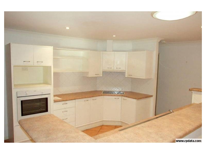 30 Peter Senior Court, Parkwood QLD 4214