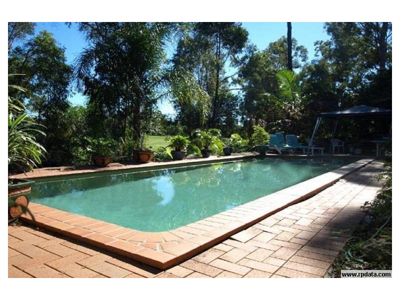 30 Peter Senior Court, Parkwood QLD 4214