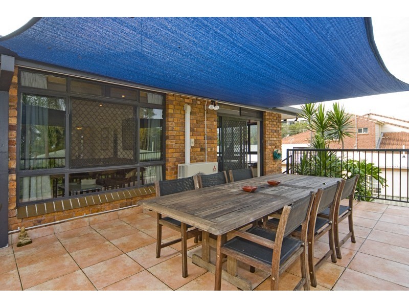 17 Magnolia Avenue, Hollywell QLD 4216
