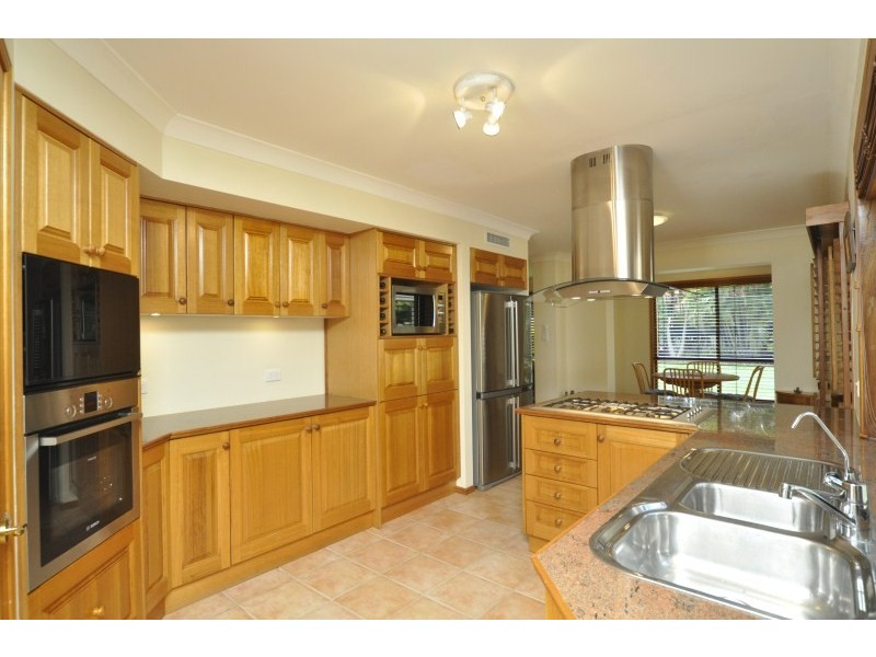 1639 Riverdale Drive, Hope Island QLD 4212