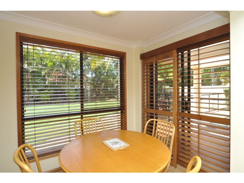 1639 Riverdale Drive, Hope Island QLD 4212