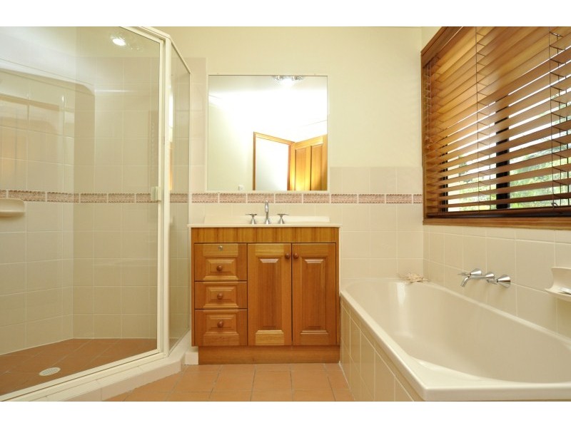 1639 Riverdale Drive, Hope Island QLD 4212