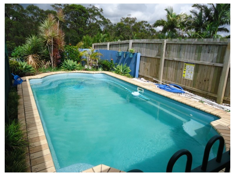 26 Open Drive, Arundel QLD 4214