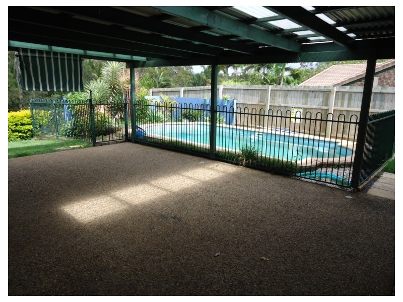 26 Open Drive, Arundel QLD 4214