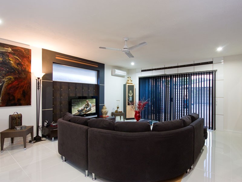 23 Killowill Avenue, Paradise Point QLD 4216