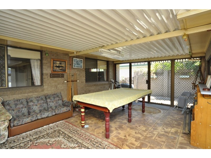 4 Sunbird Avenue, Paradise Point QLD 4216