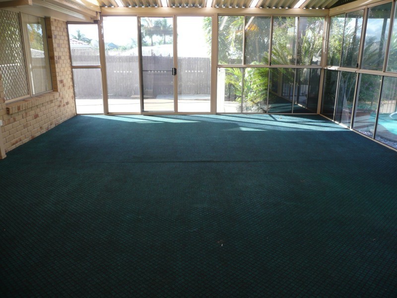 4 Maidstone Place, Parkwood QLD 4214