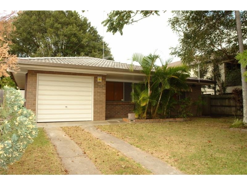 65 Muir Street, Labrador QLD 4215