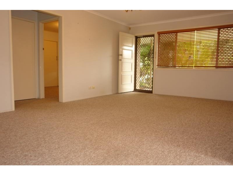 65 Muir Street, Labrador QLD 4215