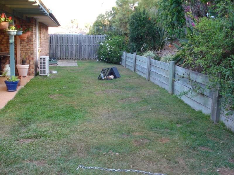 6 County Close, Parkwood QLD 4214