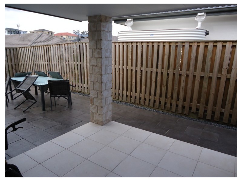 10 Orara Street, Pacific Pines QLD 4211