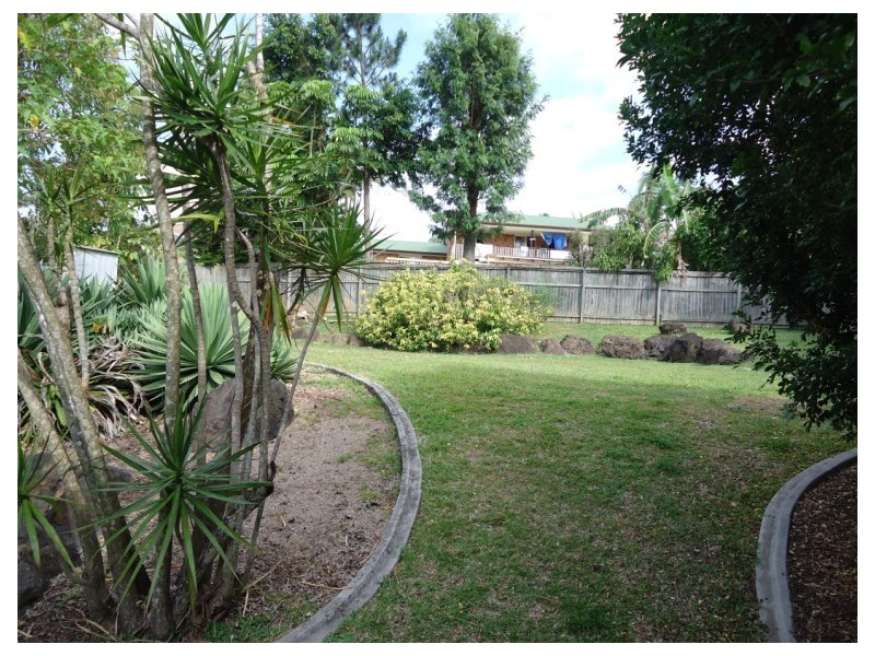 41 Allied Drive, Arundel QLD 4214