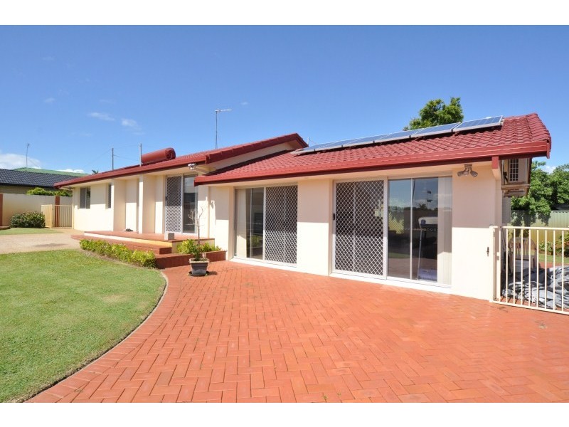 36 Sunbird Avenue, Paradise Point QLD 4216