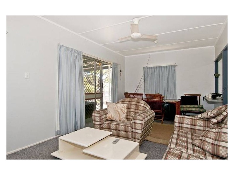 41 Victor Avenue, Paradise Point QLD 4216