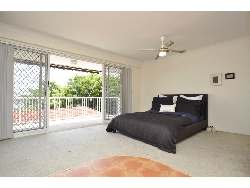 13/16-18 Abalone Avenue, Paradise Point QLD 4216