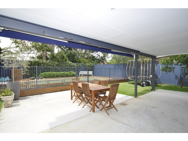23 Rouen Avenue, Paradise Point QLD 4216