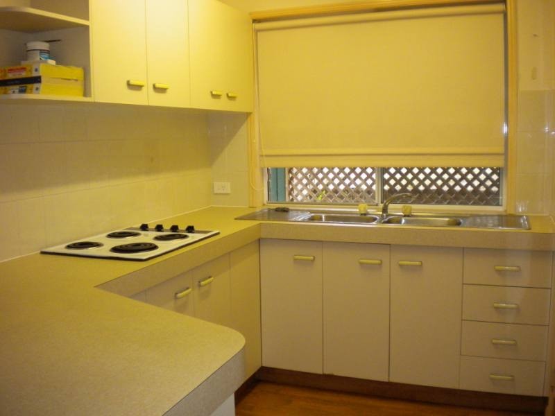 4/27 Ashbourne Terrace, Biggera Waters QLD 4216