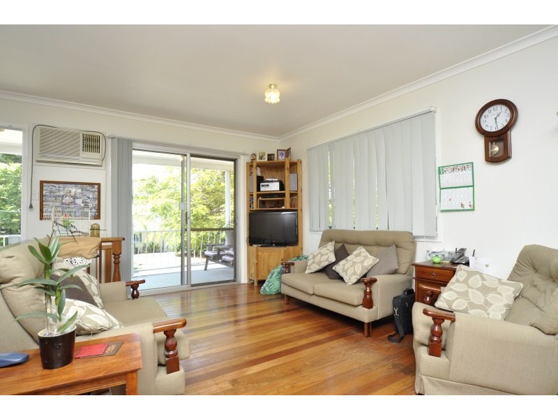 22 Kurrajong Avenue, Hollywell QLD 4216