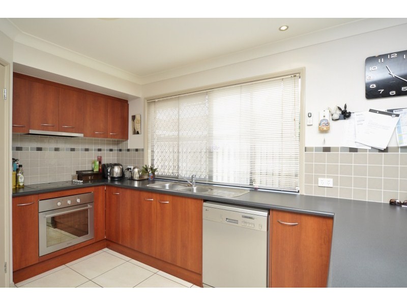 44 Turana Street, Coombabah QLD 4216