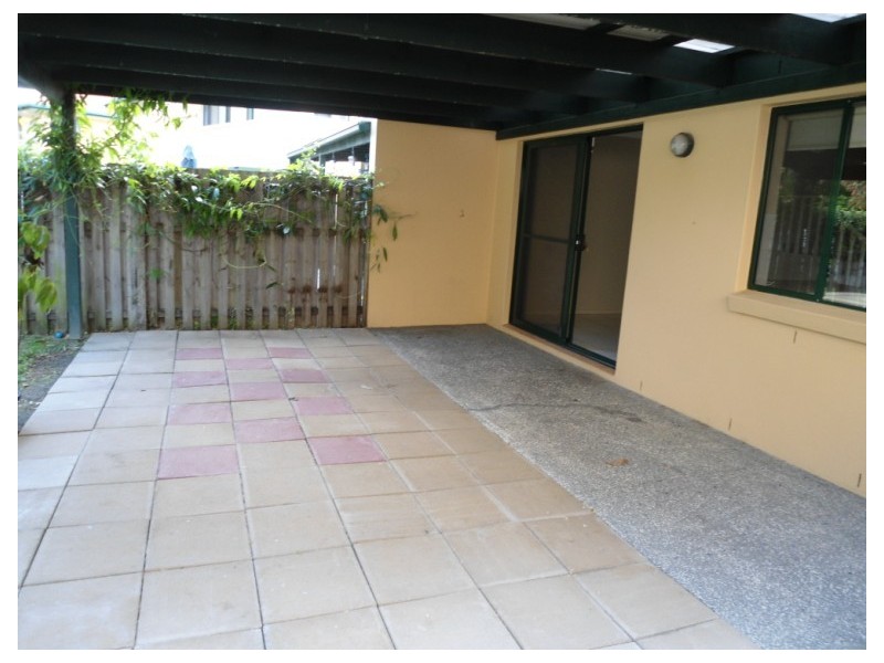 13/156 Greenacre Drive, Parkwood QLD 4214