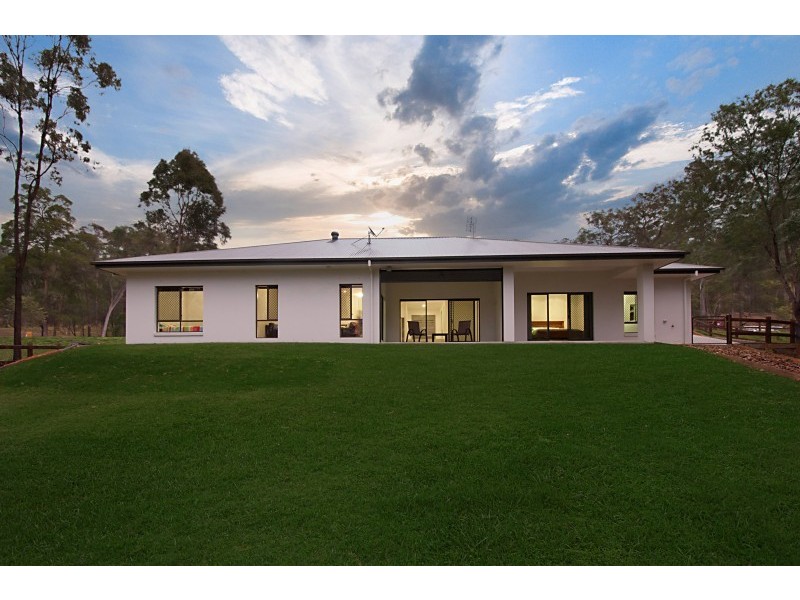 37 Yarrayne Valley Drive, Upper Coomera QLD 4209