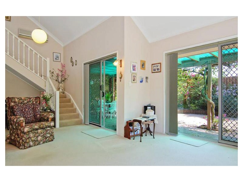 2/16 Jasmine Avenue, Hollywell QLD 4216