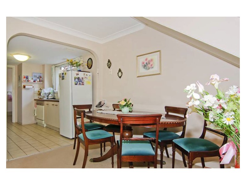 2/16 Jasmine Avenue, Hollywell QLD 4216