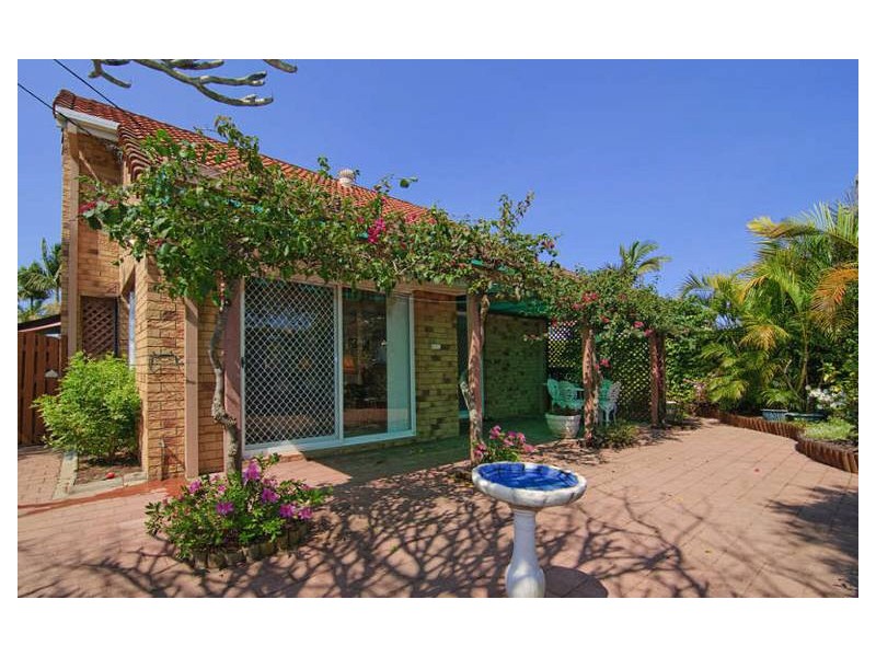 2/16 Jasmine Avenue, Hollywell QLD 4216