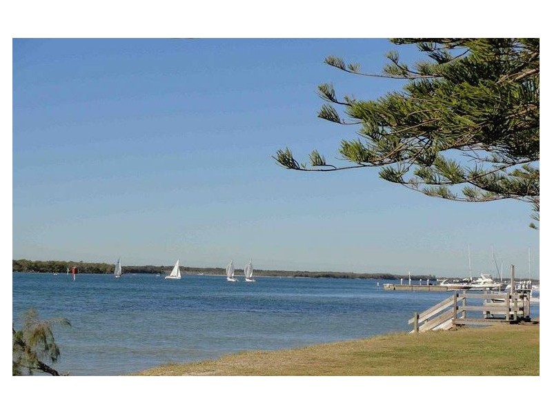 2/16 Jasmine Avenue, Hollywell QLD 4216