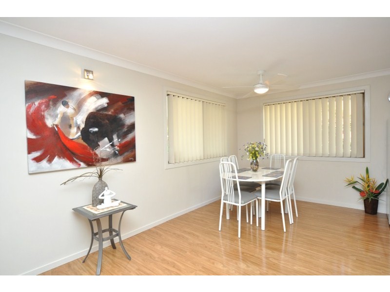 296 Bayview Street, Hollywell QLD 4216