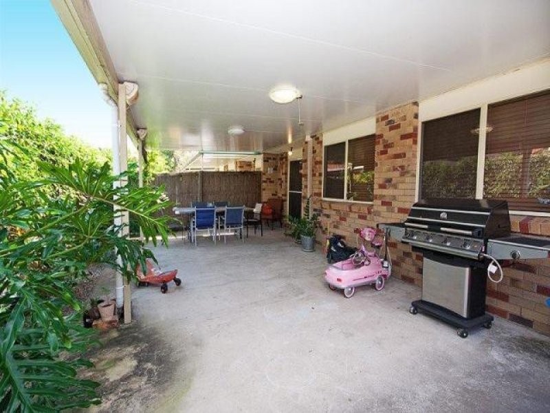 8 Cutter Court, Helensvale QLD 4212
