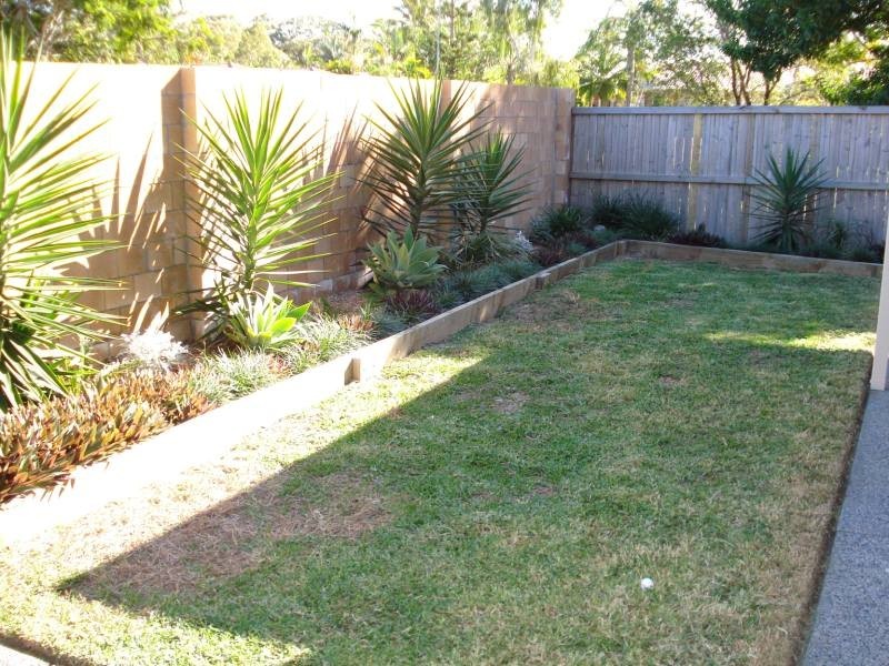 1/27 Maiala Close, Paradise Point QLD 4216