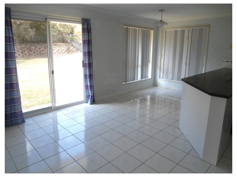 14 James Cagney Close, Parkwood QLD 4214