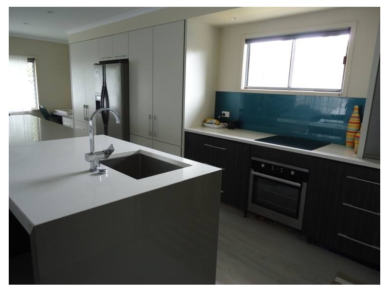 31 Turana Street, Coombabah QLD 4216