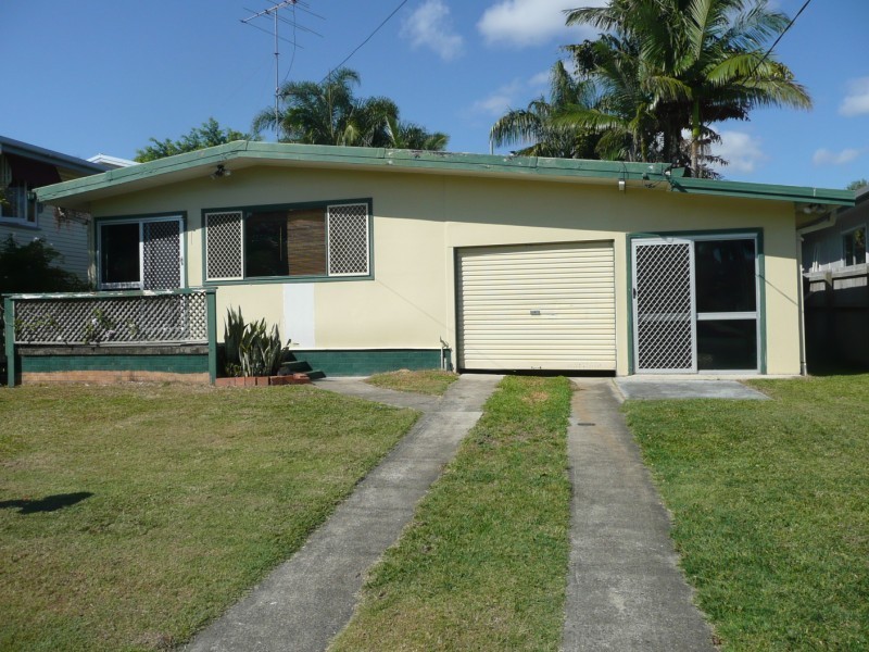 114 Whiting Street, Labrador QLD 4215