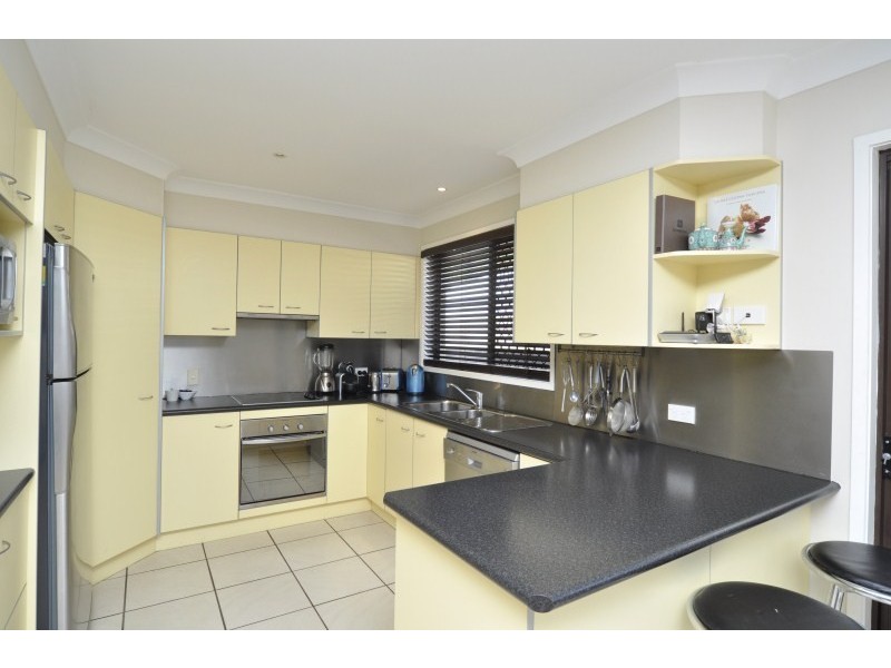 19 Matthew Flinders Drive, Hollywell QLD 4216