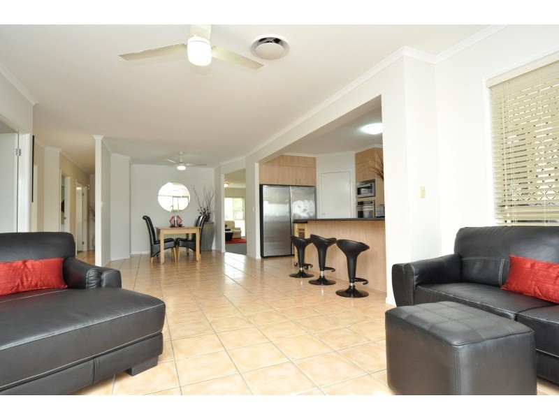 18 The Peninsula, Monterey Keys QLD 4212