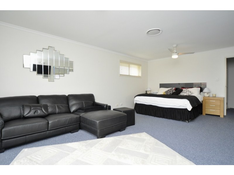 18 The Peninsula, Monterey Keys QLD 4212
