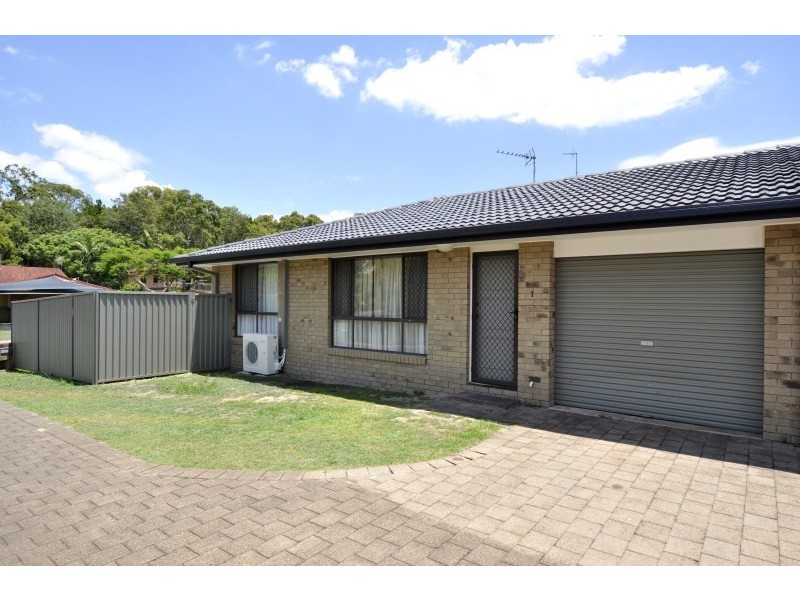 1/6 Woodgate Place, Paradise Point QLD 4216