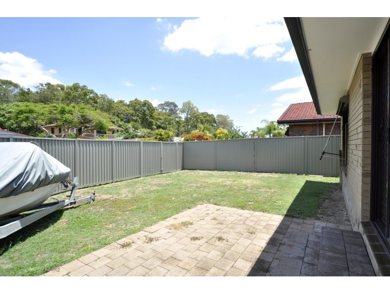 1/6 Woodgate Place, Paradise Point QLD 4216