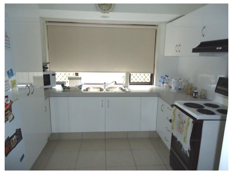 1/6 Woodgate Place, Paradise Point QLD 4216