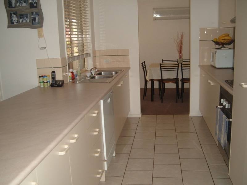 23 Fairview Court, Parkwood QLD 4214