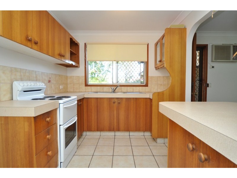 2/25 Maiala Close, Paradise Point QLD 4216