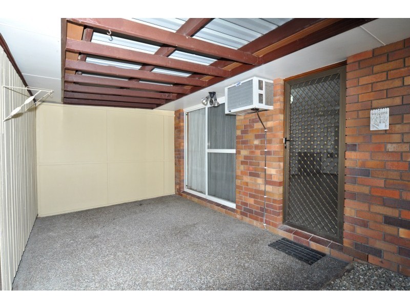 2/25 Maiala Close, Paradise Point QLD 4216