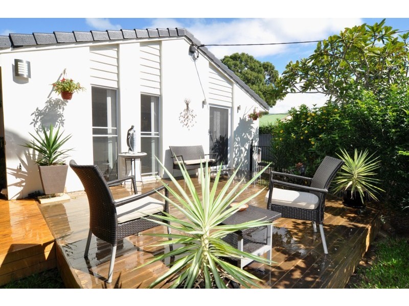 16 Babirra Street, Hope Island QLD 4212