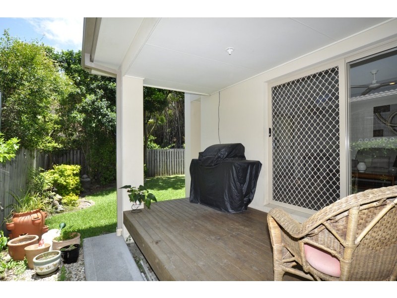 1/54 Bayview Street, Runaway Bay QLD 4216