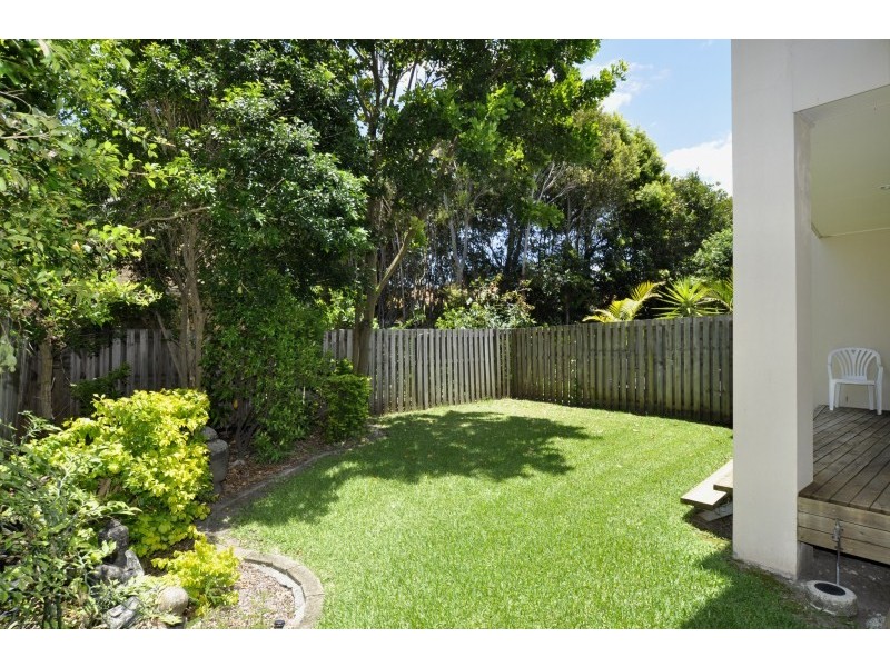 1/54 Bayview Street, Runaway Bay QLD 4216