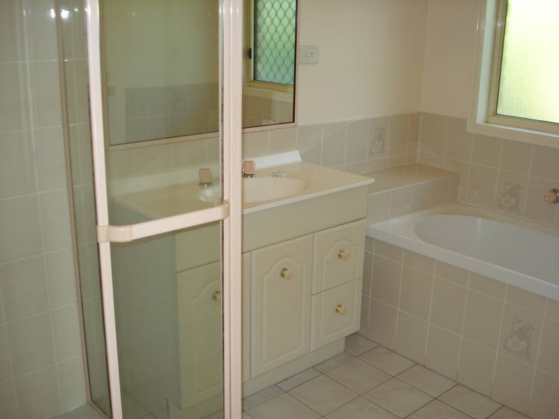 17 Floyd Court, Parkwood QLD 4214